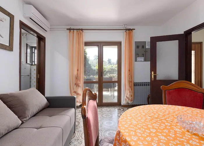 Appartement Palman With Free Parking Poreč