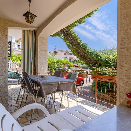 Palman With Free Parking Apartment *