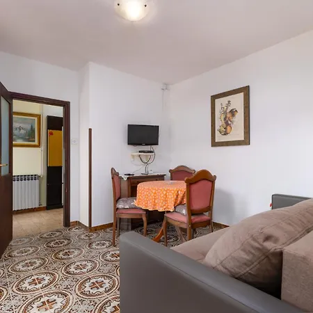 Palman With Free Parking * Porec