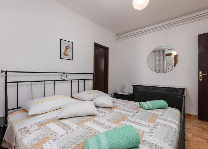 Palman With Free Parking Appartement Poreč